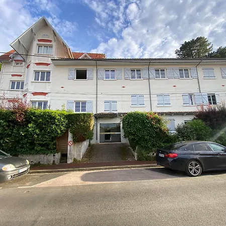 Cosy Avec Terrasse, Proche Parc Mauresque Et - Fr-1-374-225 *
